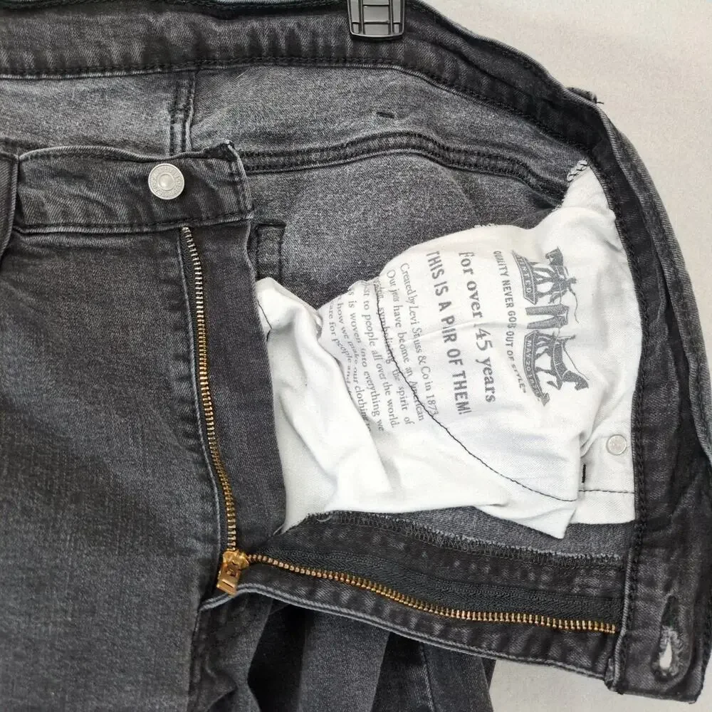 Levi's 514 Men's 38x30 Black Denim Jeans Cotton Stretch Straight Leg Goth Grunge